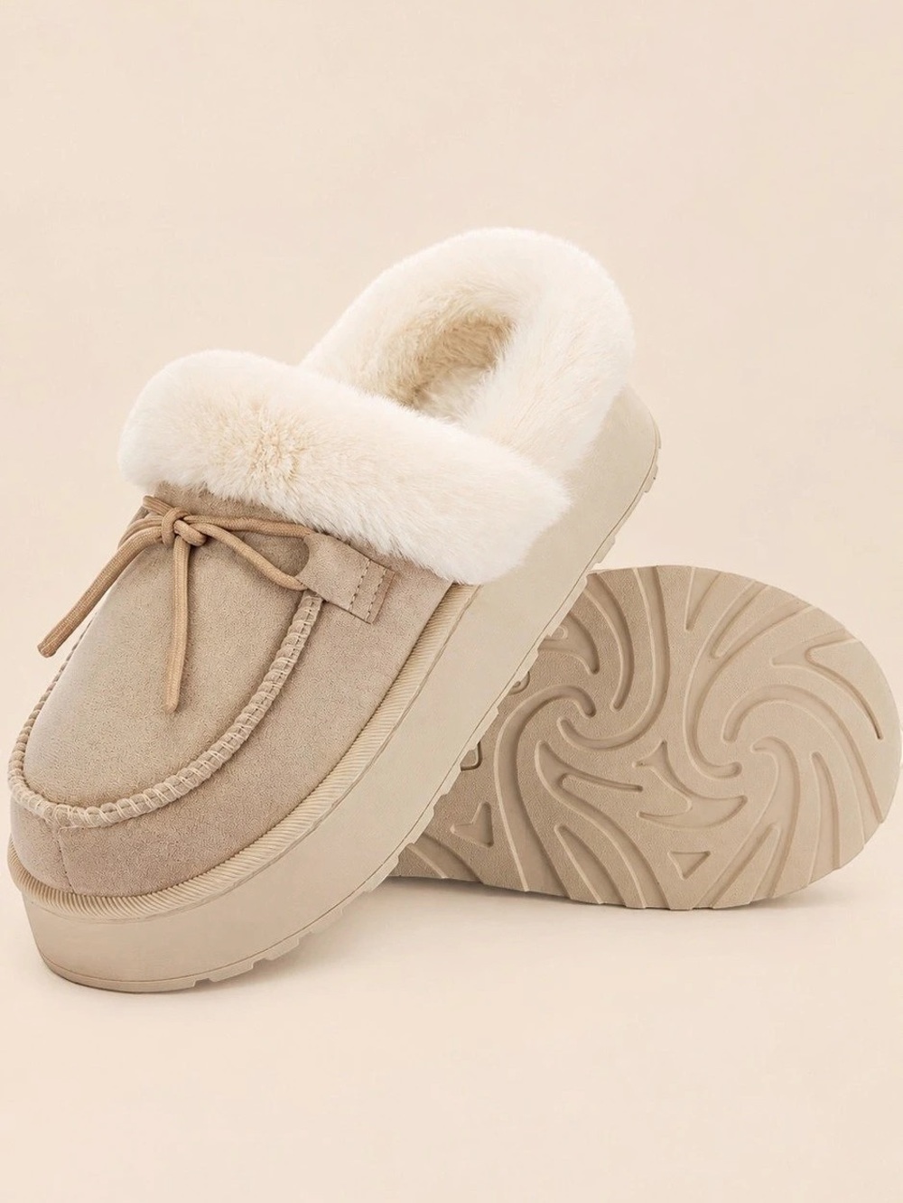 Cabin Cozy Mules Woman’s US Size 8